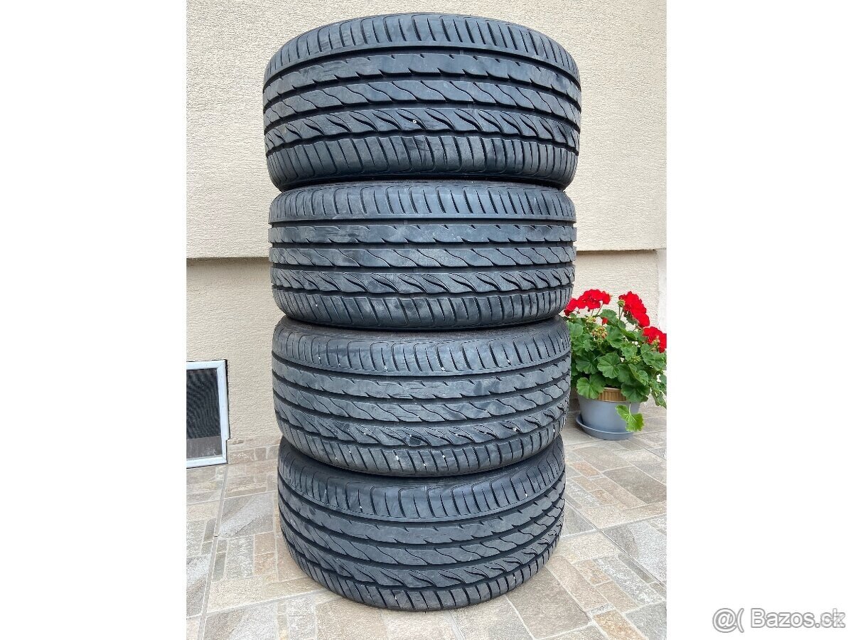 4x nové pneu Massimo 225/35 R19 88W