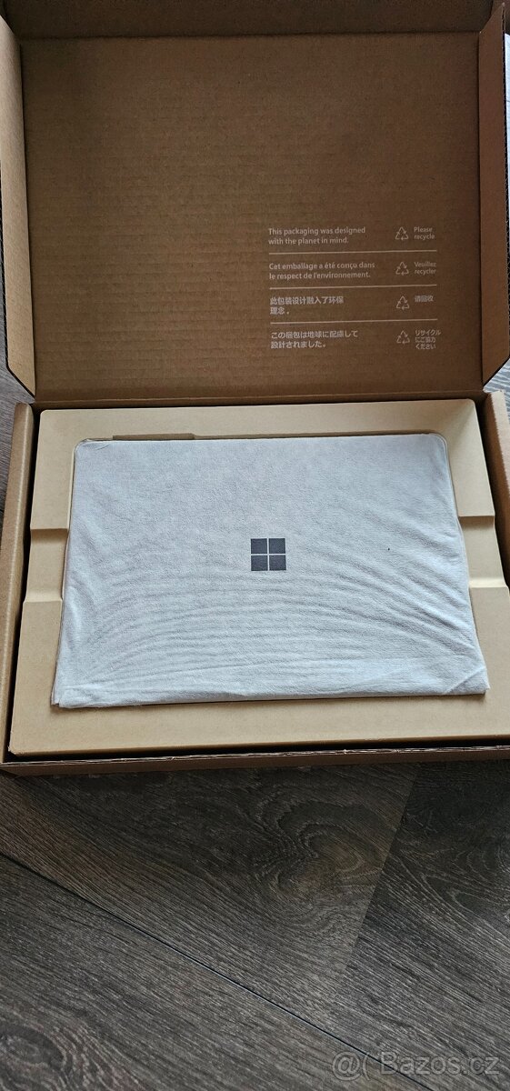 Microsoft Surface Laptop Go 4 XHU-00004