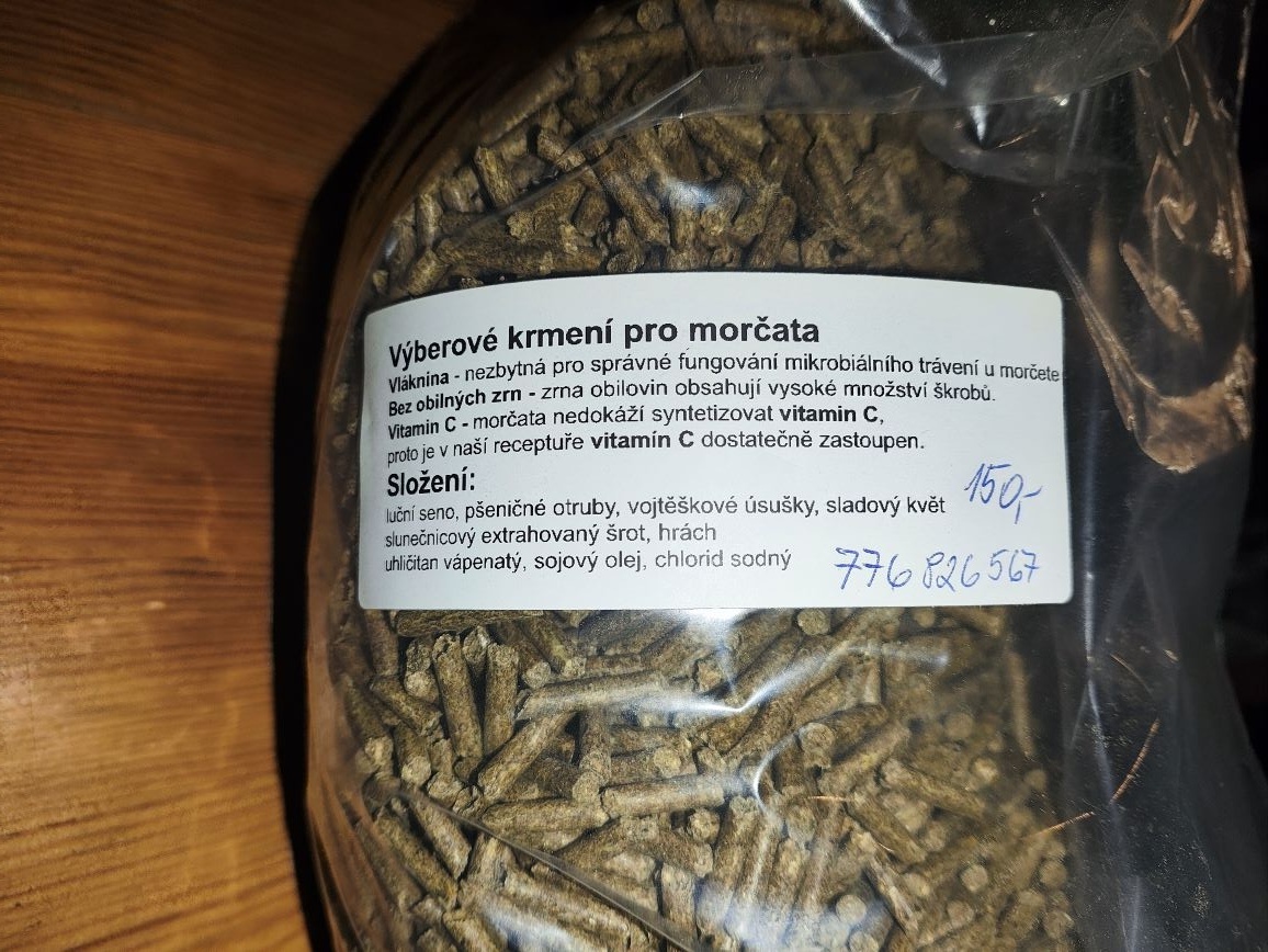 Kvalitní krmivo pro morčata