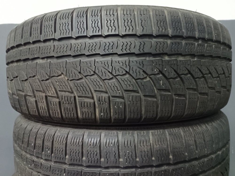 215/55 R17 NOKIAN (3218)