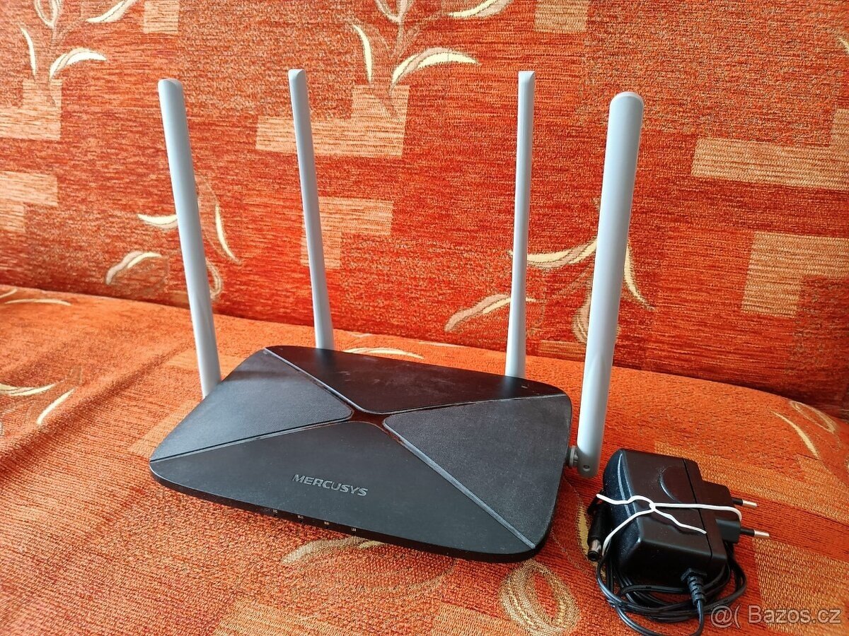 Mercusys AC12 wifi router