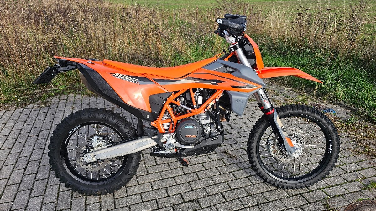 KTM 690 Enduro R (1/2024)