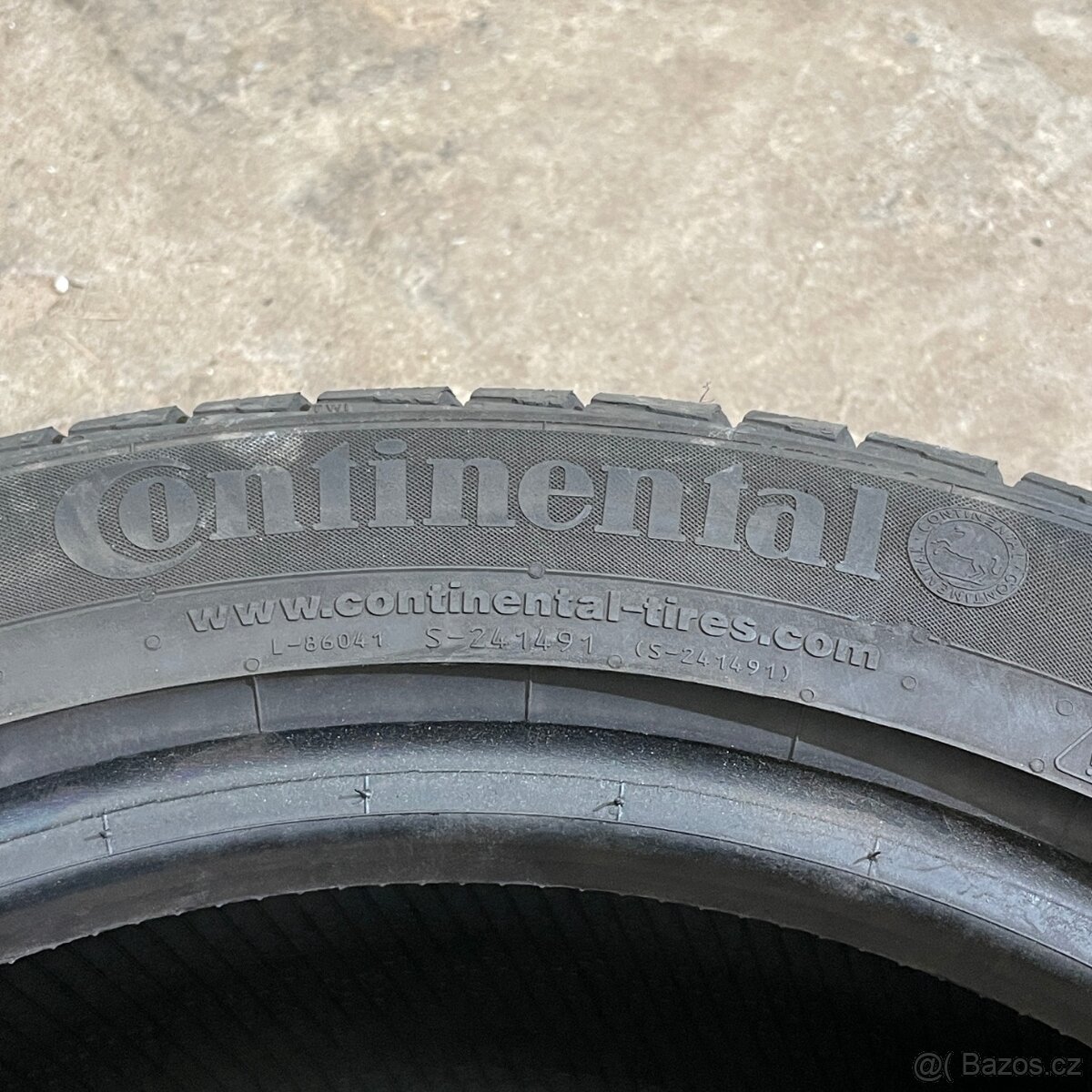 Zimní pneu 245/45 R18 100V Continental rf 2x5 2x6mm