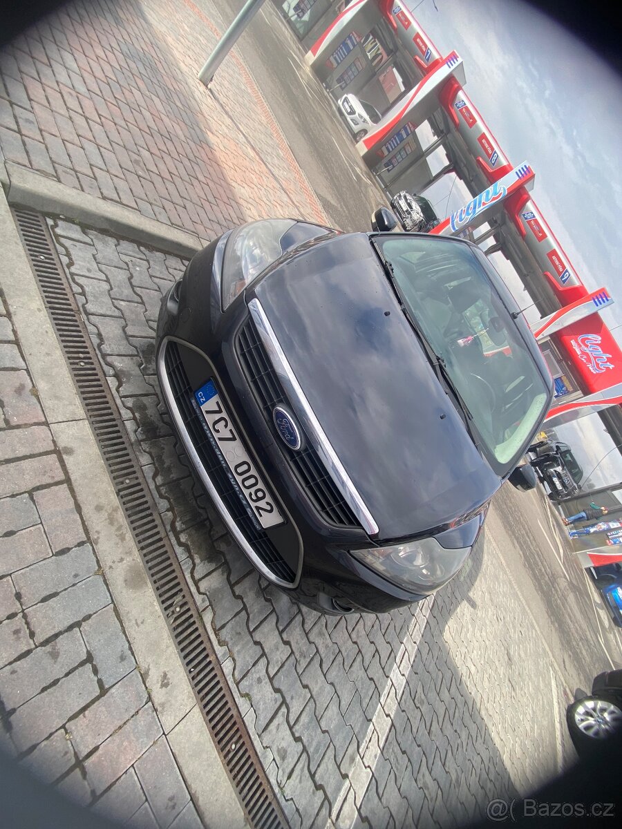 Prodám Ford Focus 2 TITANIUM