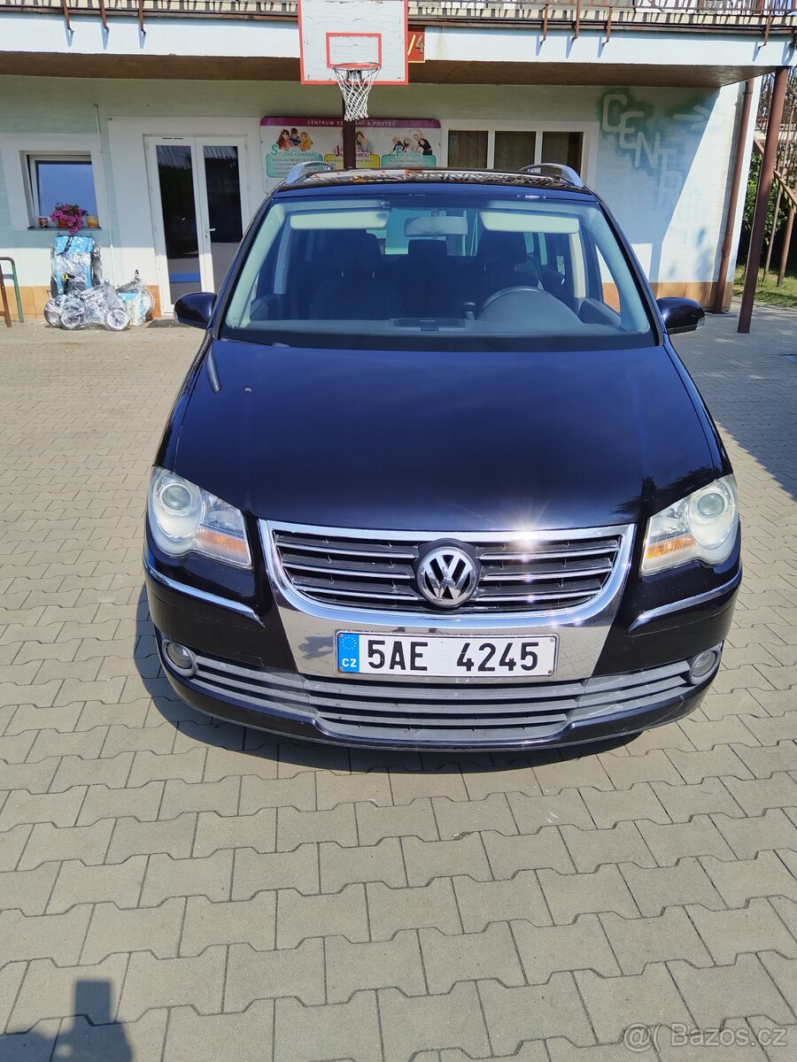 VW TOURAN 2.0 TDI 125 kw