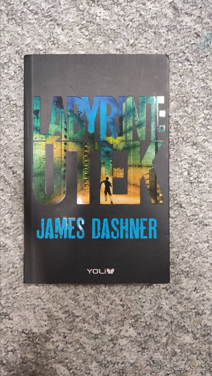 Kniha Labyrint: útěk - James Dashner