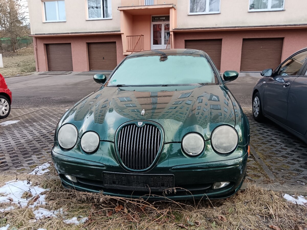 Jaguar s type