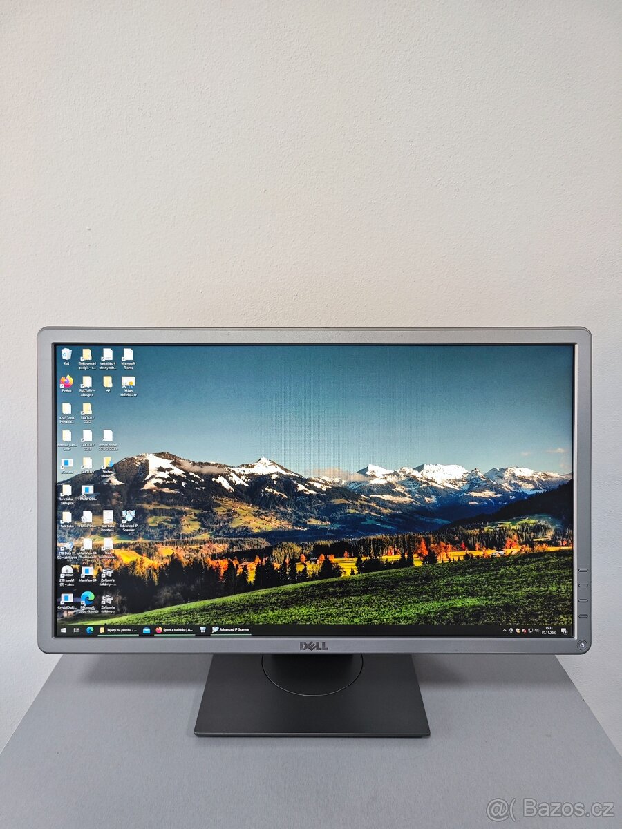 ⎚23“ Dell profi FullHD monitor s malou vadou