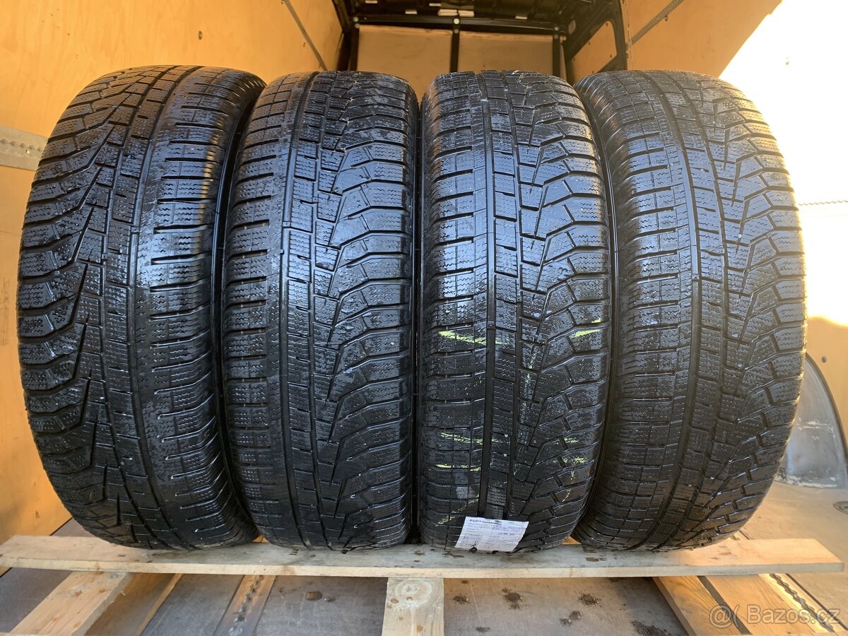 4 ks 215/65/17 Hankook 2019/99H/zimní pneu 6m