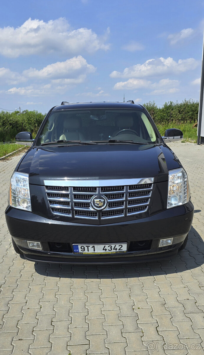 Cadillac Escalade 2011,LPG,odpočet DPH 25x.xxx KM