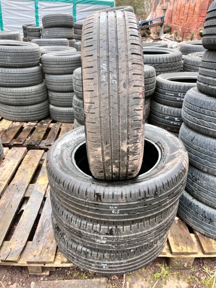 215/65 R17 99V letní pneu Continental