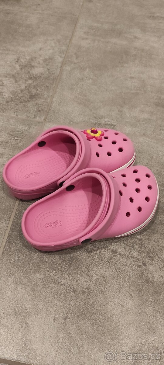 Crocs nazouváky velikost 10