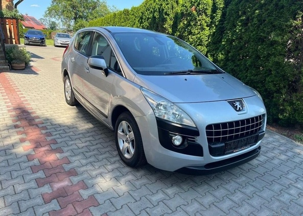 Peugeot 3008 1,6 HDi jízdní režimy klima nafta