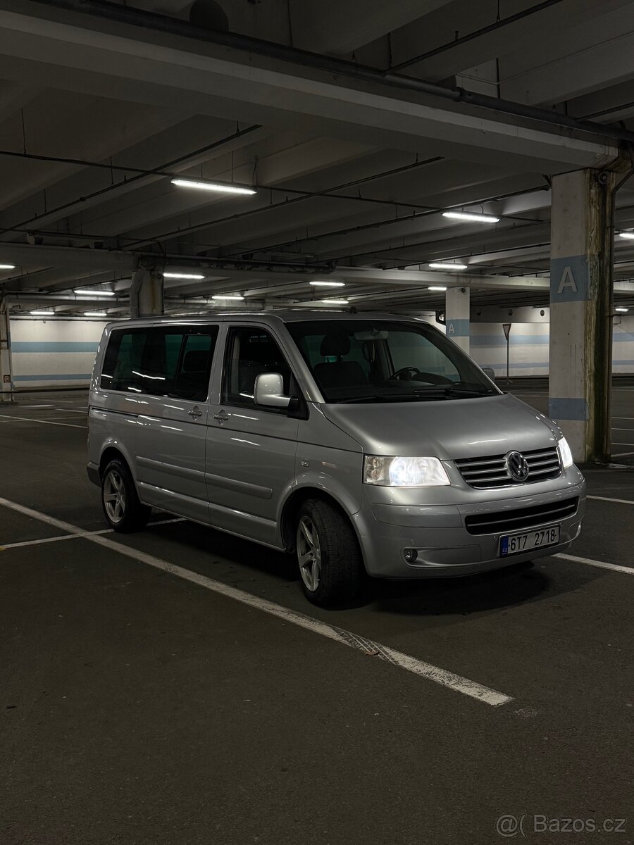 Volkswagen Multivan 2.5