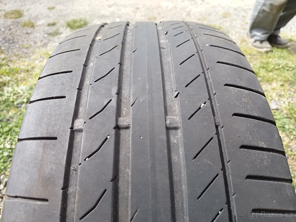 Letní pneu CONTINENTAL ContiSportContact SUV - 235/50 R18