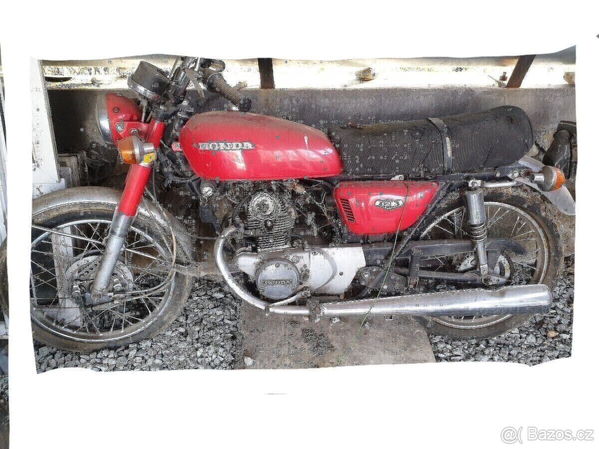 Honda cb 125 rok v. 1973