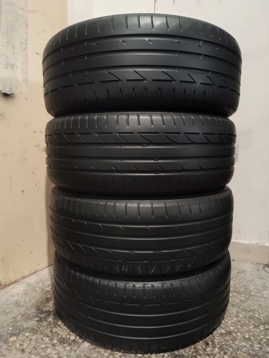 Letní pneu 225/45/19 Bridgestone Potenza S001