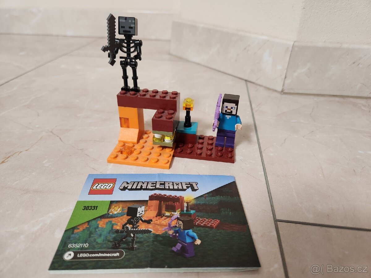 LEGO Minecraft 30331 Souboj v Netheru