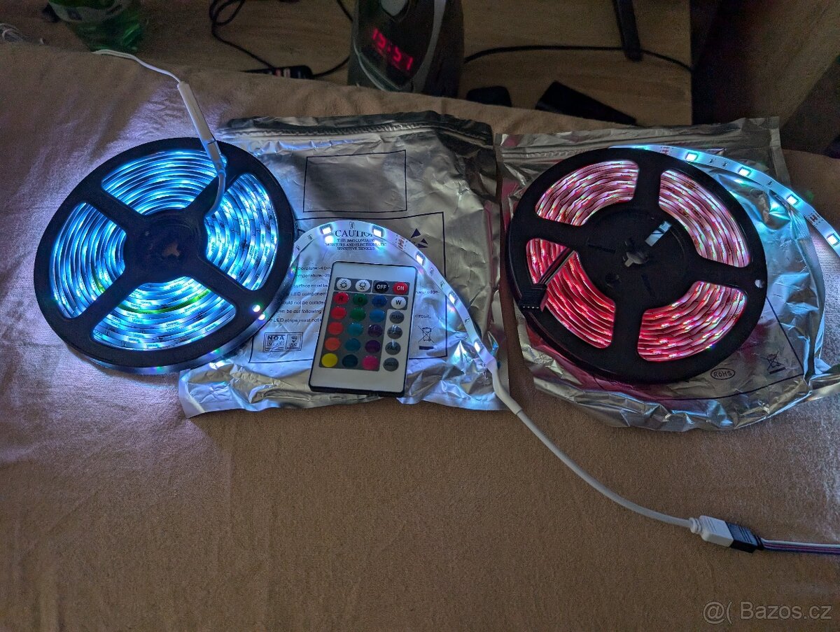 2xLED 5 m pásek Světla RGB domácí a venkovní