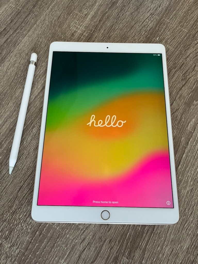 Apple iPad Pro 10.5" 256gb Rose Gold + Apple Pencil 1