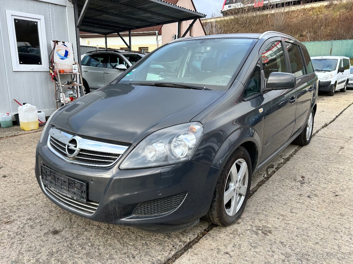 Opel Zafira,  1,8 16V, 7 míst, 2013, šedá, hotové rozvody