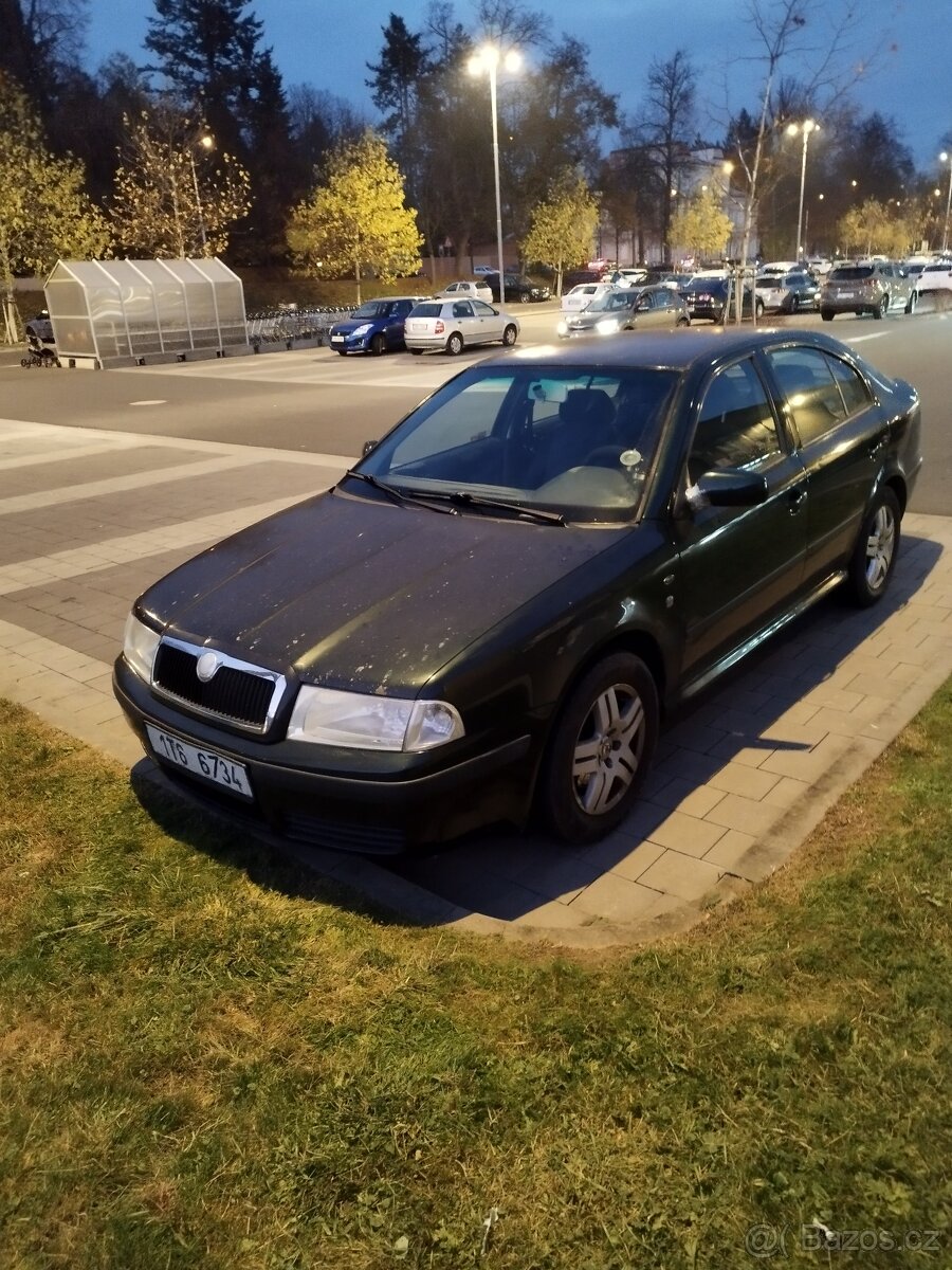 Octavia 1.9 TDi 81 kW nová Čr, Elegance