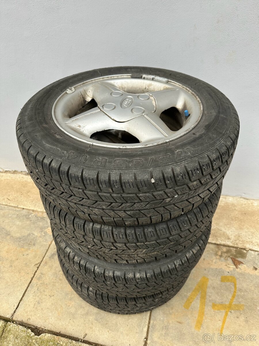 Sada letní pneu s ALU disky na Ford Fiesta apod 175/65/R14