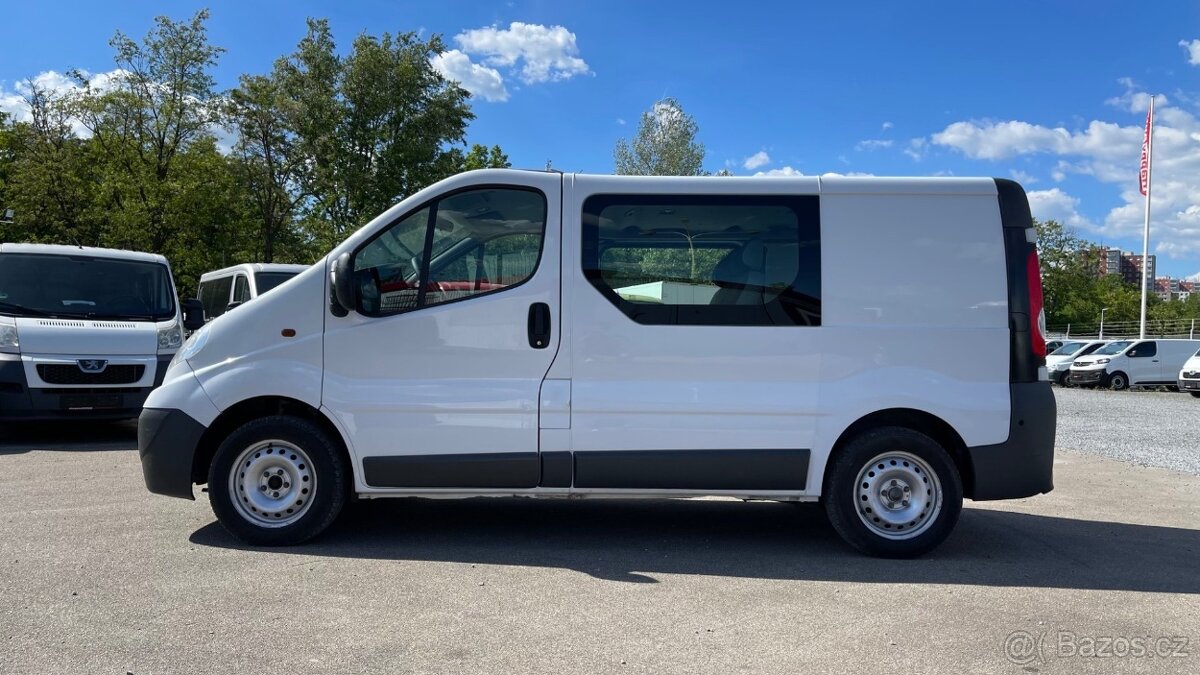 Opel Vivaro 2.0 DCi 5-MÍST, KLIMA