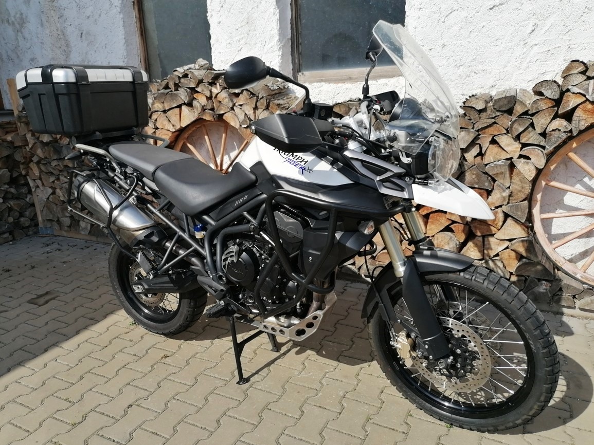 TRIUMPH TIGER 800 XC