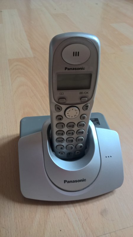 Prodám bezdrátový telefon Panasonic KX-TG1100CE