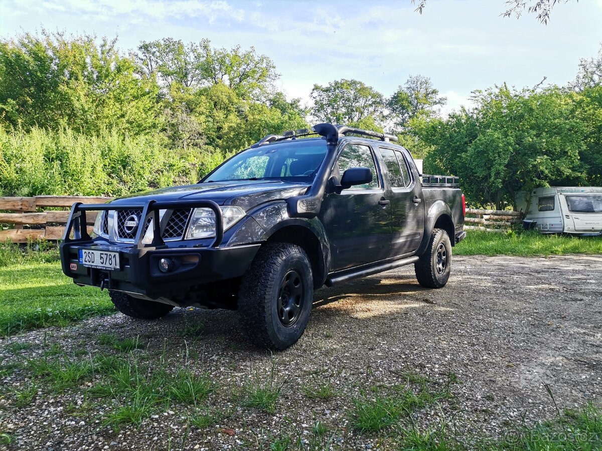 Prodám Nissan Navarra