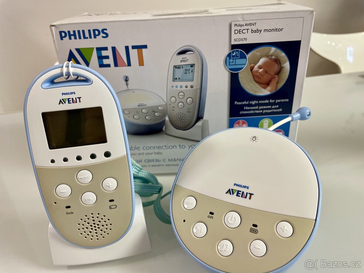 Chůvička Philips Avent SCD570