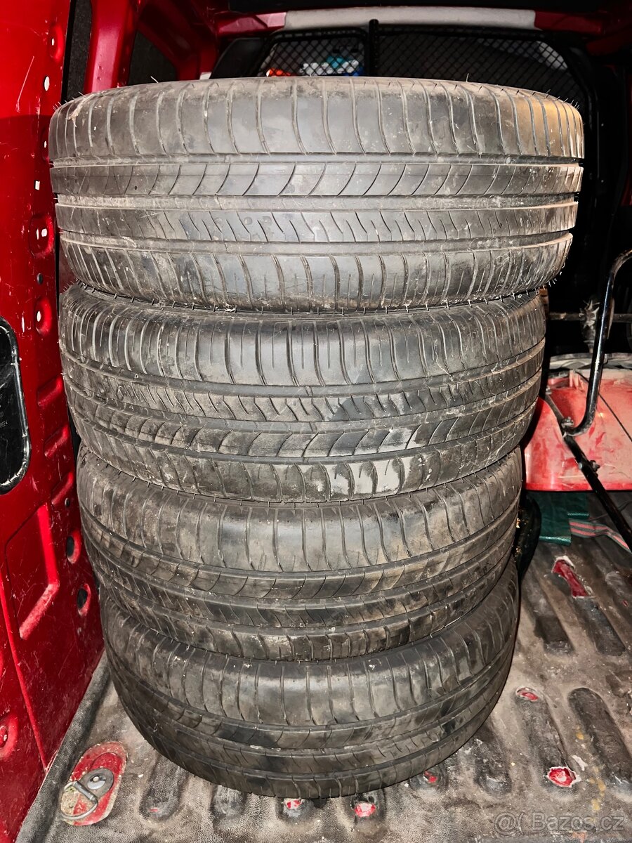 Letní pneu Michelin 205/60/R16 92V