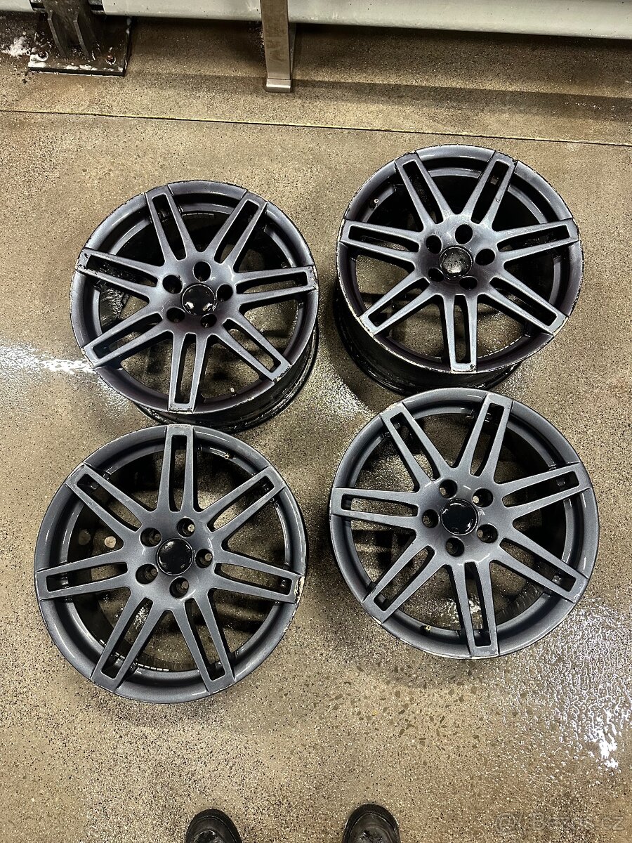 Originál Audi sline  5x112 r18 8j