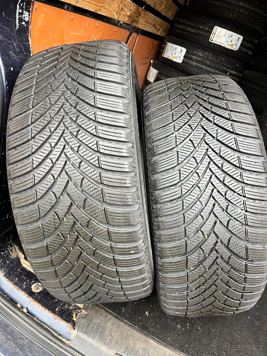 235/55r17, zimní Semperit nove