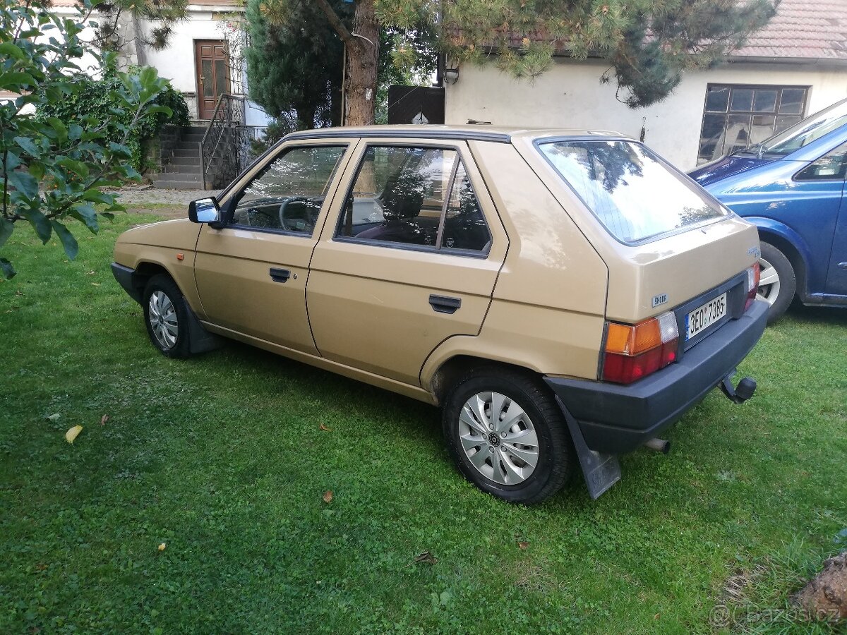 Prodám Škoda Favorit r.v.1990