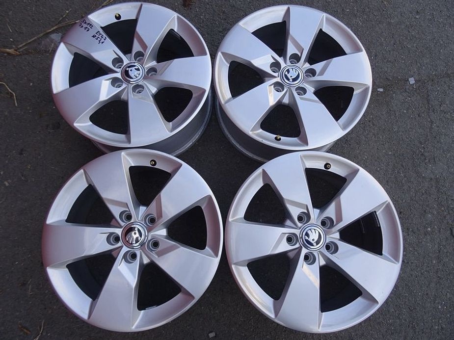 Alu disky originál Škoda, VW, 17", 5x112, ET 47, šířka 7J