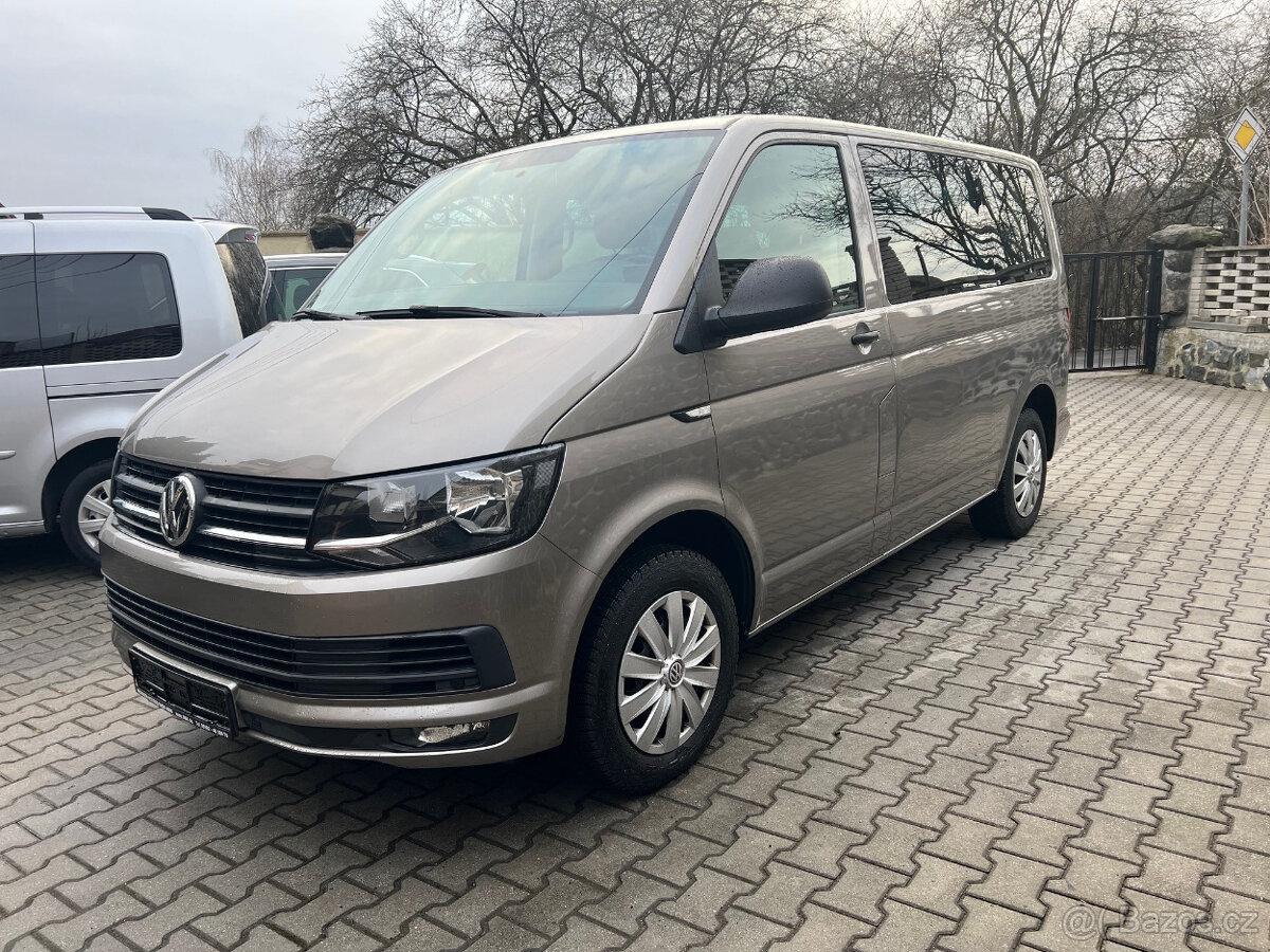 VW Multivan T6 2.0TDI 110kW, DSG, 7 míst, Navi