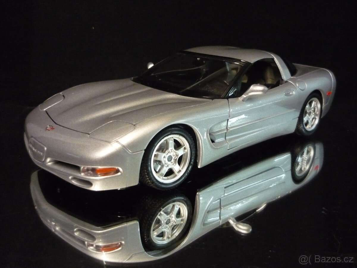 Chevrolet Corvette C5 Bburago 1/18