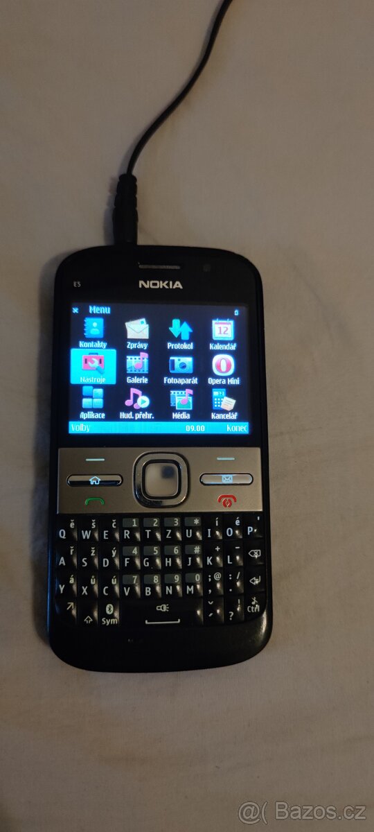 Nokia E5