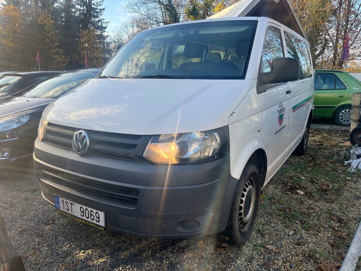 Volkswagen Transporter 2.0TDi 9míst