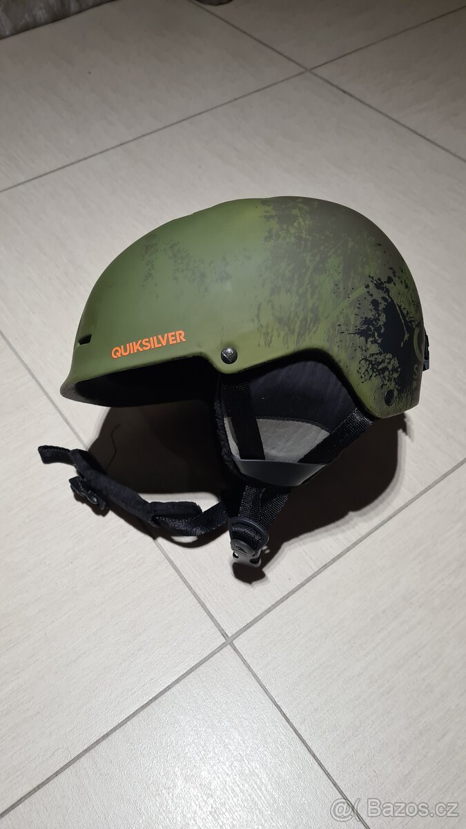 Snowboardová helma Quiksilver