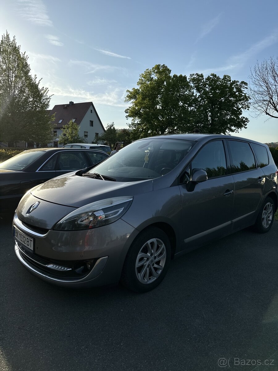 Renault Scenic 2013