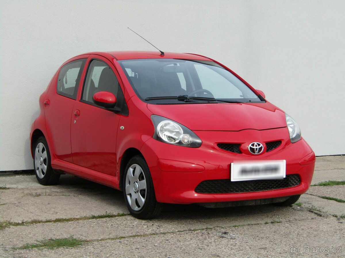 Toyota Aygo 1.0i ,  50 kW benzín, 2007