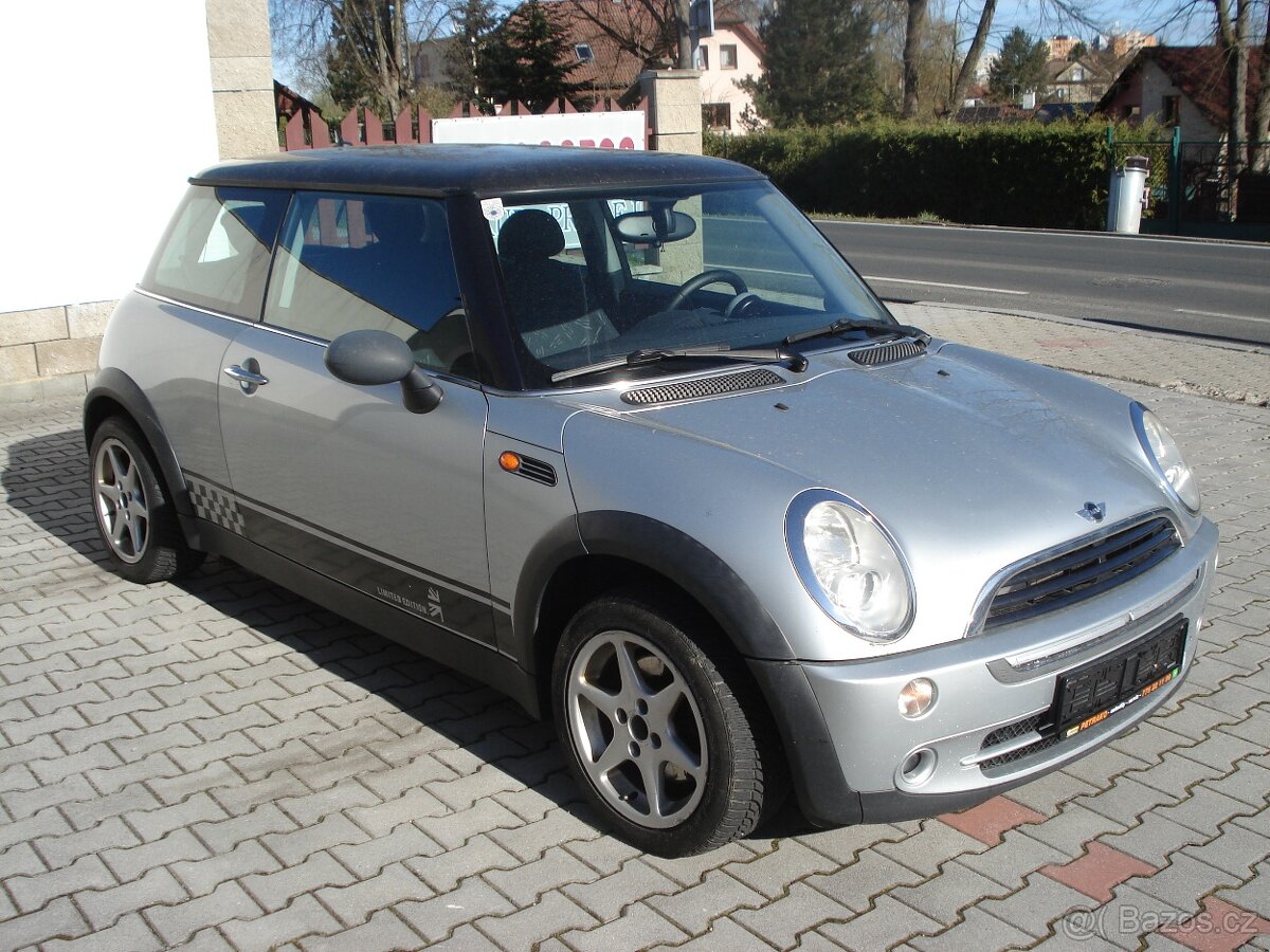 MINI COOPER 1.6,SERVISKA,NOVÁ STK