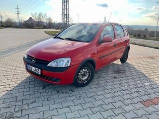 Opel Corsa 1.0 i.