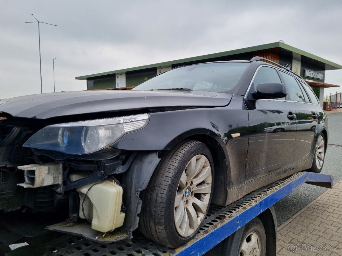 Bmw e61 530da 160 kw black  sapphire