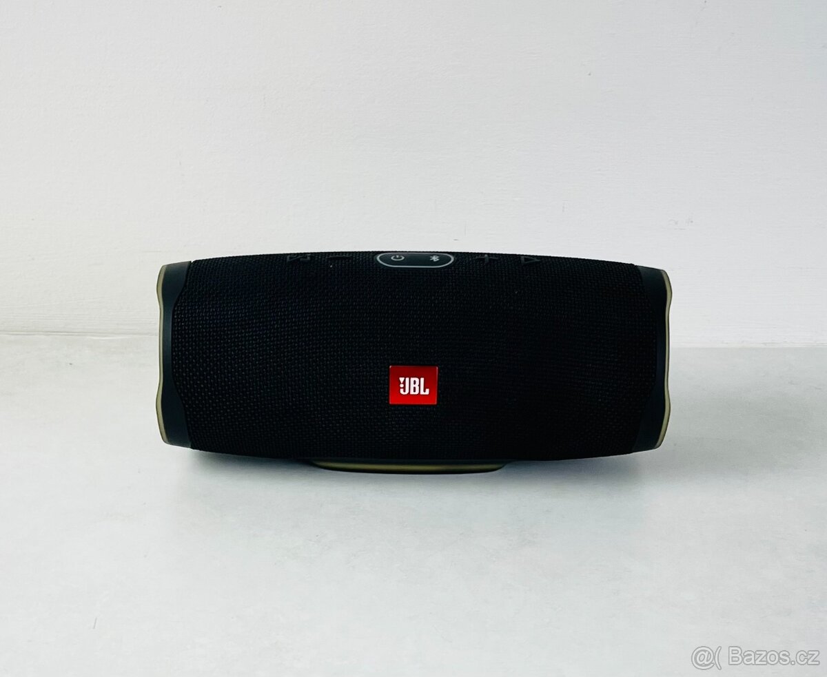 JBL Charge 4