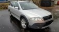 škoda octavia 2 scout ,xenony,kapota,nárazniky