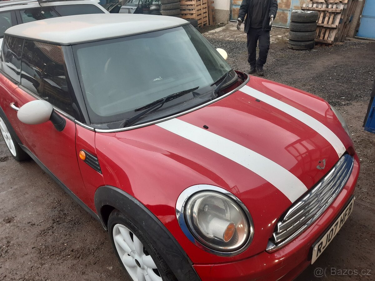 Mini Cooper R56 1.6 16v 88kw